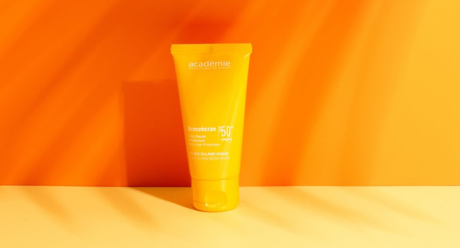 Académie BRONZECRAN Солнцезащитный флюид для лица SPF 50+, 50 мл (Академи Бронзкран)