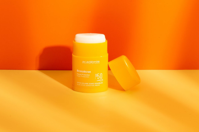 Académie BRONZECRAN Солнцезащитный стик для лица и чувствительных зон SPF 50+, 10 г (Академи Бронзкран)